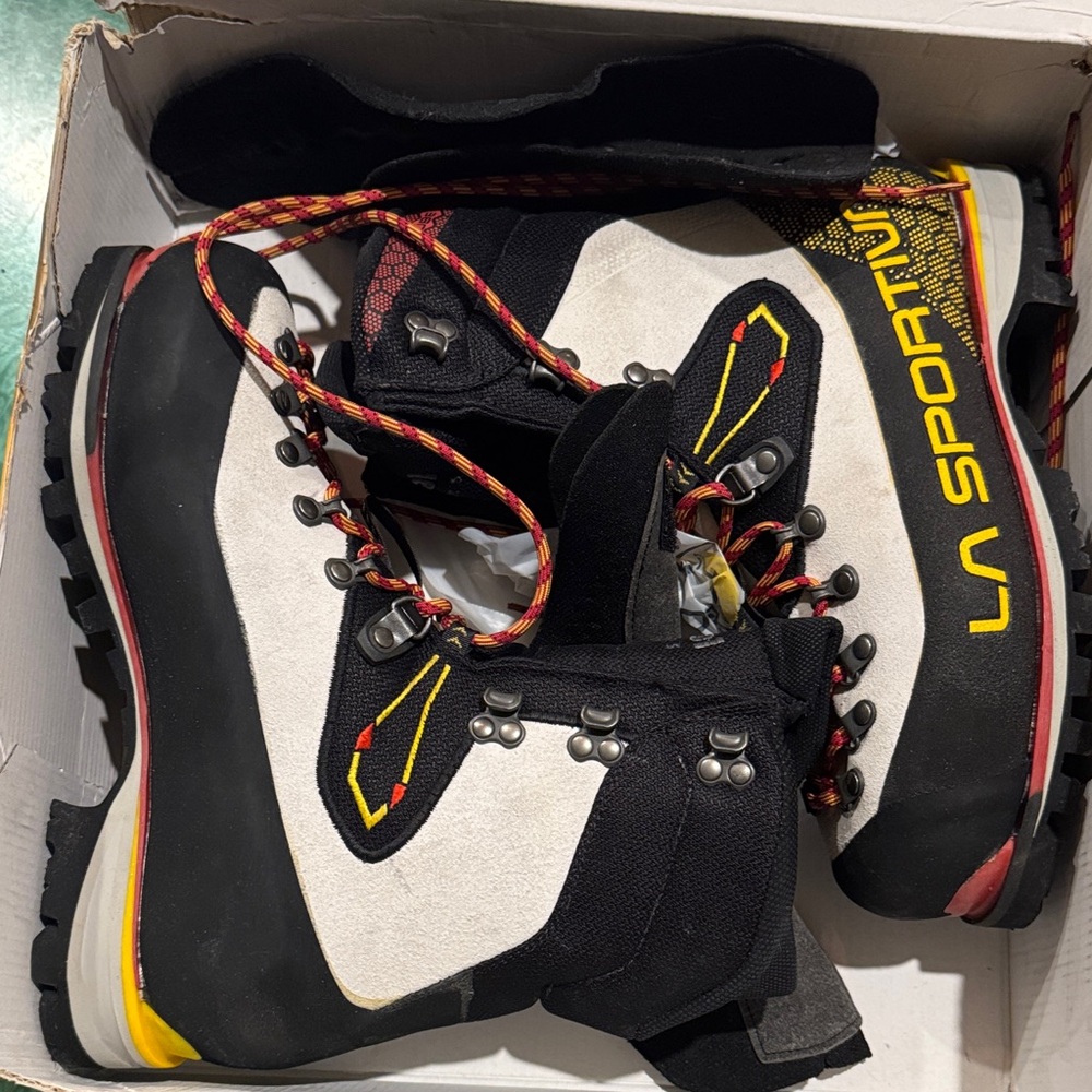 La Sportiva Nepal Cube Gtx Ice mountaineering boots